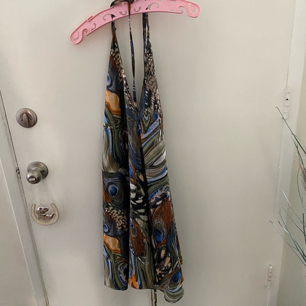 Dress - Picture 2 of 2